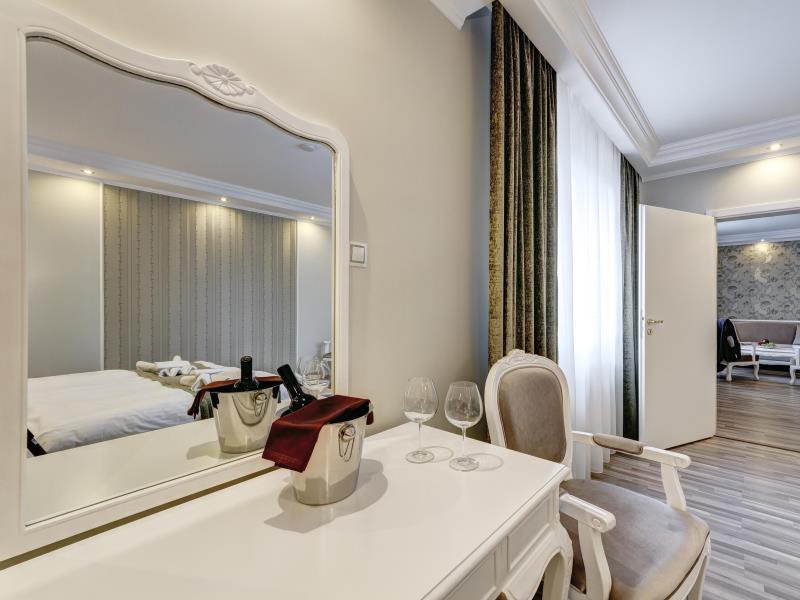 Boutique Hotel Diama Mratín エクステリア 写真